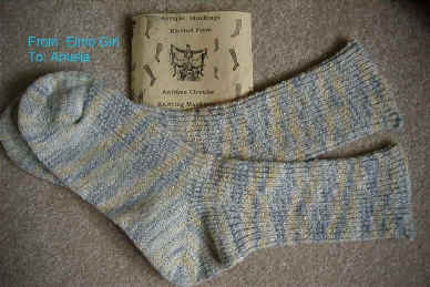 Elmo Girl.jpg (70967 bytes)